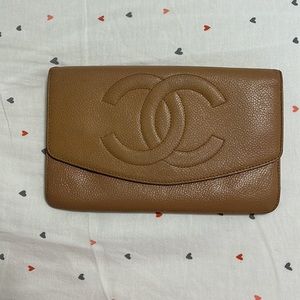 326 Rehab Chanel Wallet